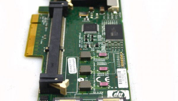 013235-001 PCI-E8x SA P410 Int-2SFF8087 8xSAS/SATA RAID10(6) U300 SAS RAID