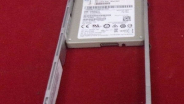 00AR409 12Gb SAS V7000 Gen2 400GB SSD