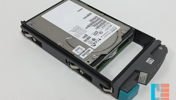 HITX5529297-A HDD FC 2/4Gbit 300GB 10K