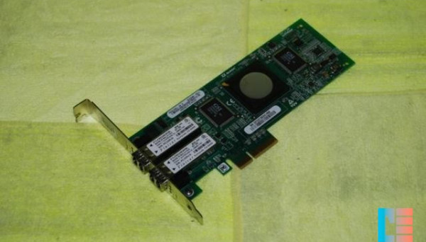 PX2510401-54 B optic FC HBA, x4 PCIe, LC multi-mode 4Gb DP