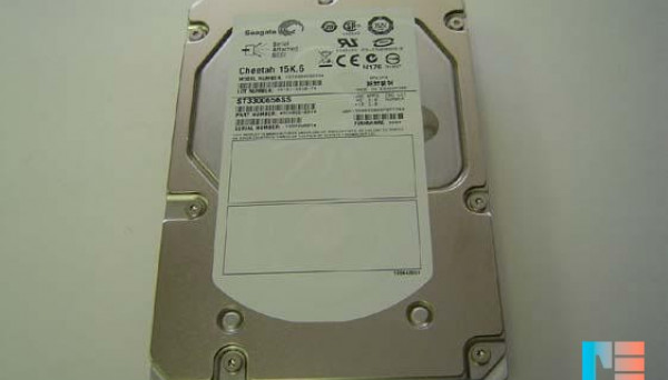 ST3300656SS (15K/16MB/3Gbs) SAS 300GB Cheetah 15K.6