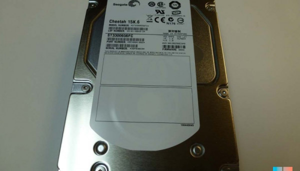 9CH004-044 15K 3.5 FC 300Gb