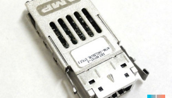 887127-2 GBIC Style 2 AMP Intra-Enclosure